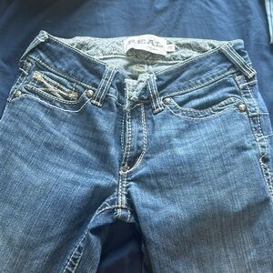 selling 2 pairs of ariat jeans. Both are size 27 regular im asking $30 each!